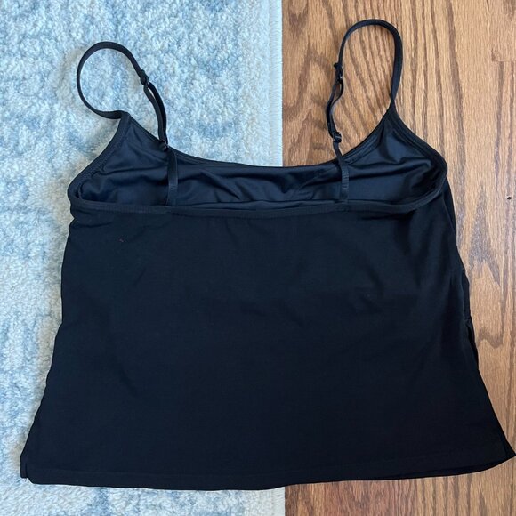 Going out top - Picture 2 of 5